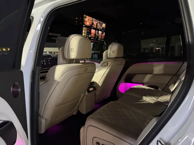 Li Auto L8 — Фото автомобиля 6