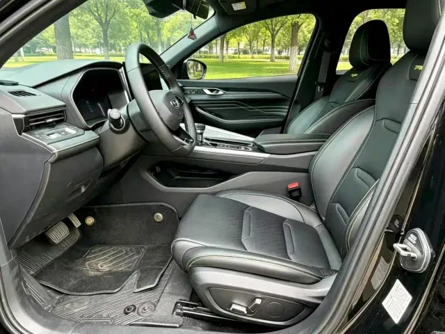 Geely Xingrui — Фото автомобиля 4