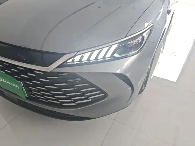 BYD Qin PLUS — Фото автомобиля 23