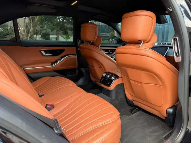 Mercedes-Benz S-Class — Фото автомобиля 11