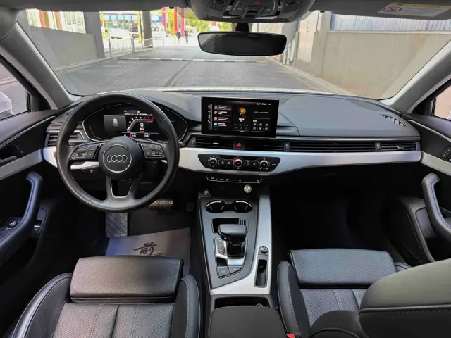 Audi A4L — Фото автомобиля 14