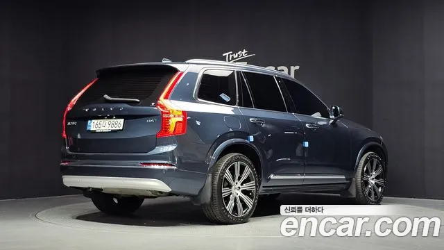 Вольво XC90 — Фото автомобиля 2