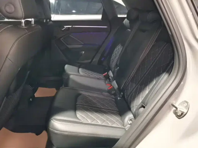 Audi Q3 — Фото автомобиля 16