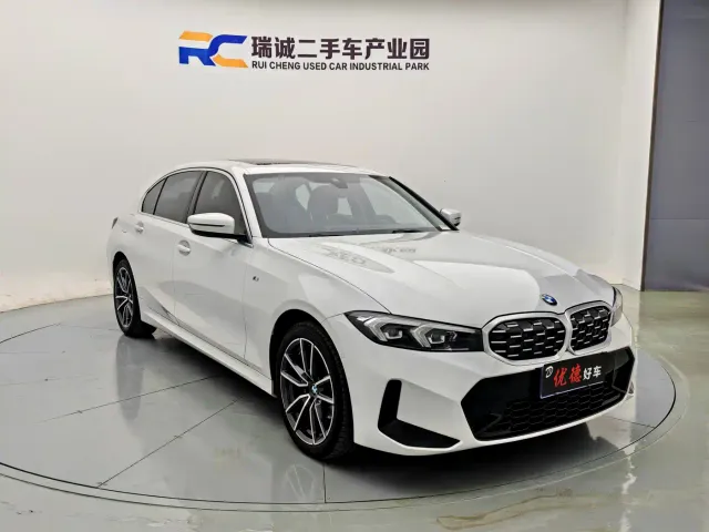 BMW 3 Series — Фото автомобиля 17