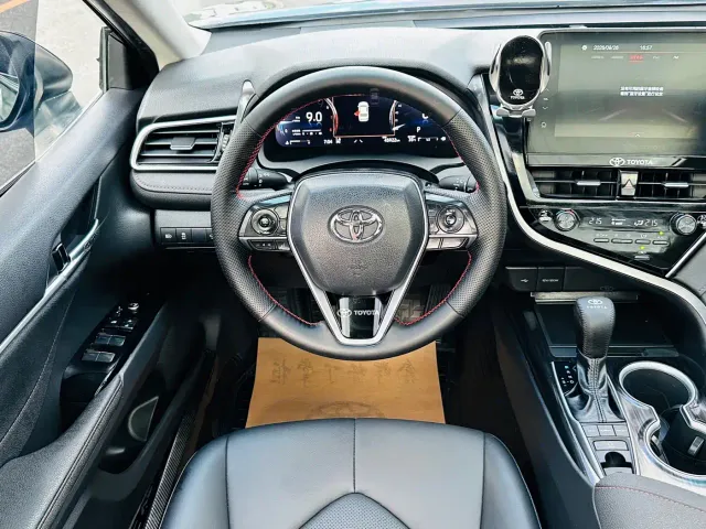 Toyota Camry — Фото автомобиля 19