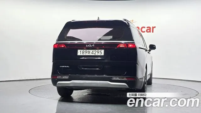 Kia Canival Carnival 4 поколение Дизель 9 мест Prestige — Фото автомобиля 3