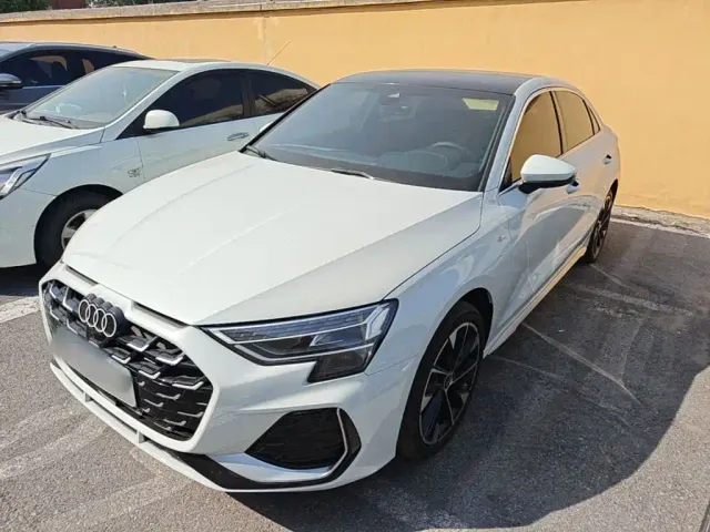 Фотография автомобиля — Audi A3