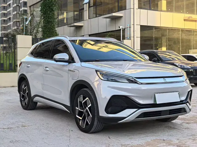BYD Yuan PLUS — Фото автомобиля 3