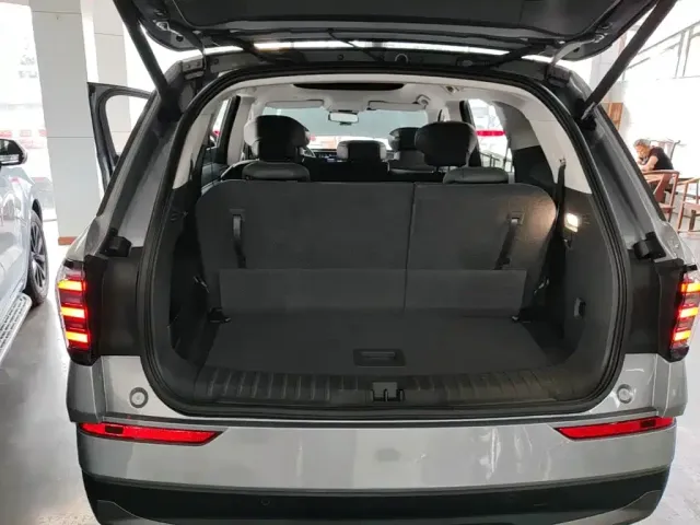 Ford Edge — Фото автомобиля 18
