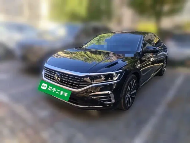 Фотография автомобиля — Volkswagen Passat