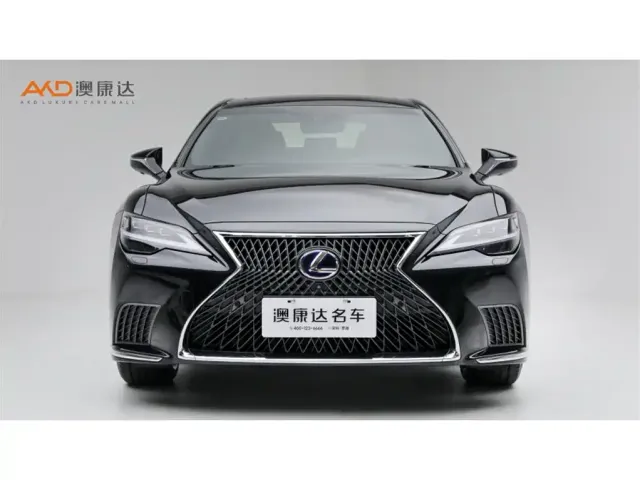 Lexus LS — Фото автомобиля 2