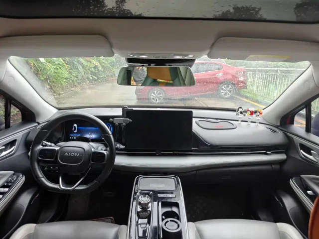 GAC Aion S Plus — Фото автомобиля 17