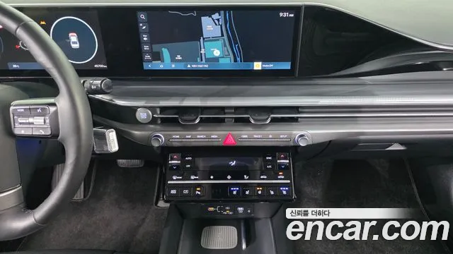 Hyundai Grandeur Grandeur (GN7) 2.5 Бензин 2WD — Фото автомобиля 14