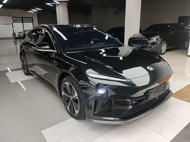 Nio ET5 Touring — Фото автомобиля 3
