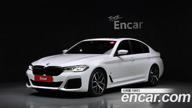 Фотография автомобиля — BMW 5 Series G30