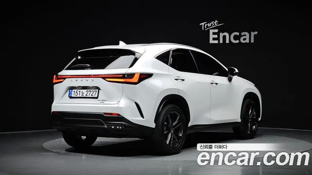 Lexus NX Generation 2 — Фото автомобиля 2