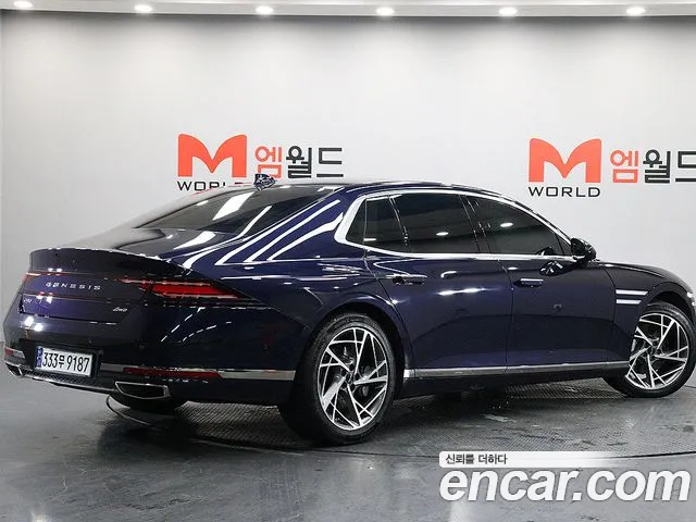 Genesis G90 Бензин 3.5 турбо AWD — Фото автомобиля 3