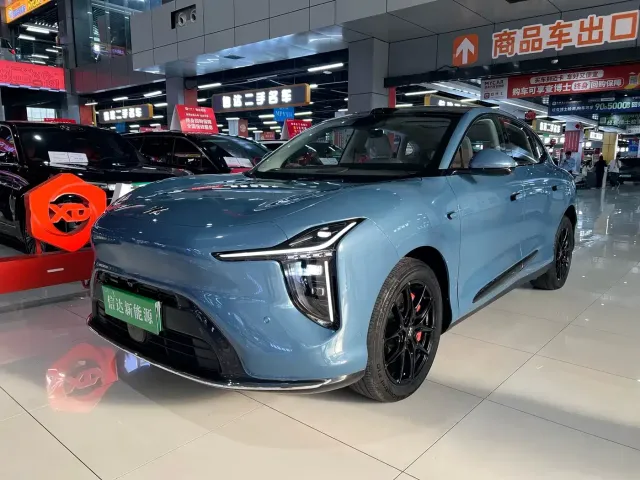 Фотография автомобиля — IM Motors LS6