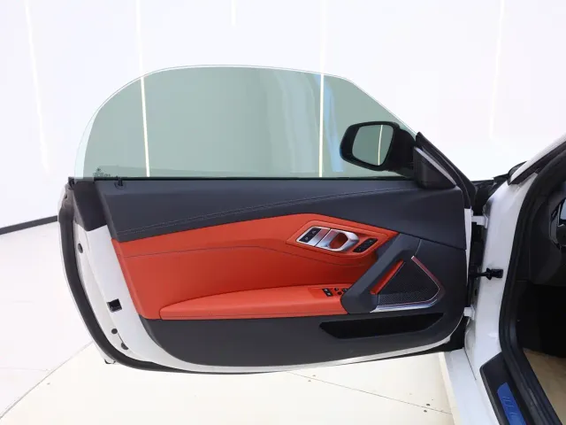 BMW Z4 — Фото автомобиля 16