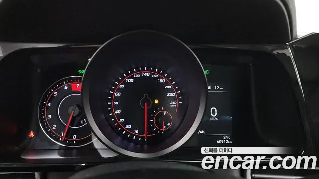 Hyundai Avante CN7 — Фото автомобиля 8