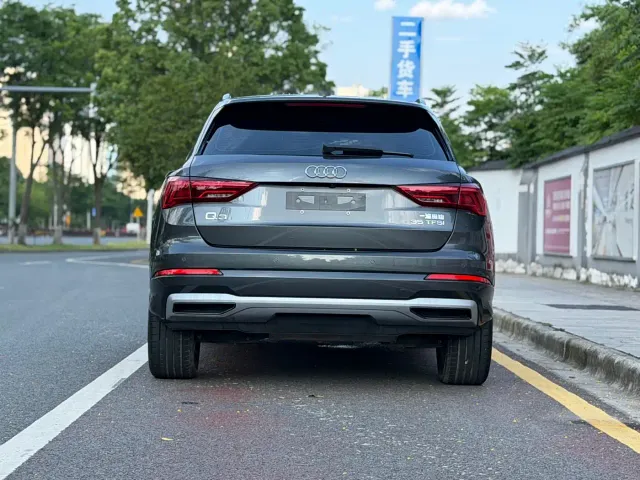 Audi Q3 — Фото автомобиля 5