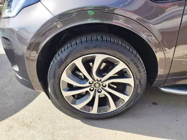 Land Rover Discovery Sport — Фото автомобиля 22