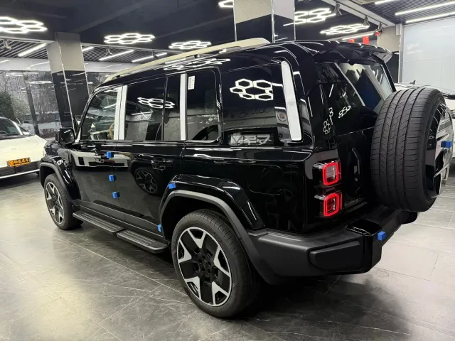 iCAR V27 — Фото автомобиля 9
