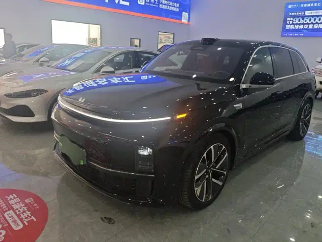 Фотография автомобиля — Li Auto L7