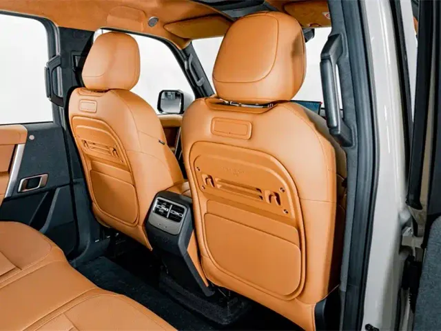 iCAR V27 — Фото автомобиля 19