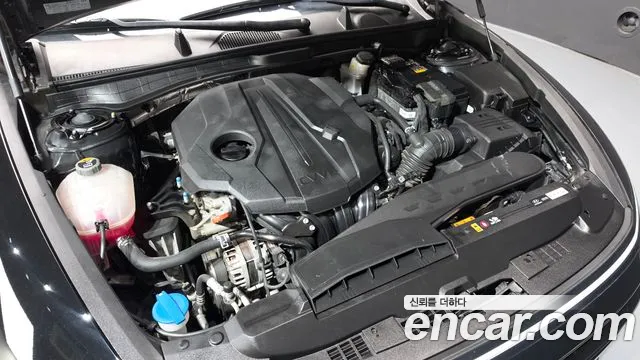 Hyundai Sonata — Фото автомобиля 9
