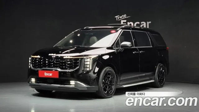 Фотография автомобиля — Kia Carnival