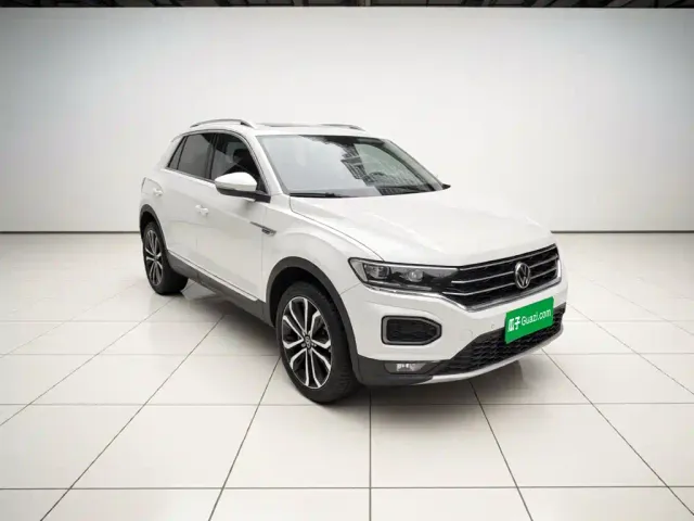 Volkswagen T-Roc — Фото автомобиля 24