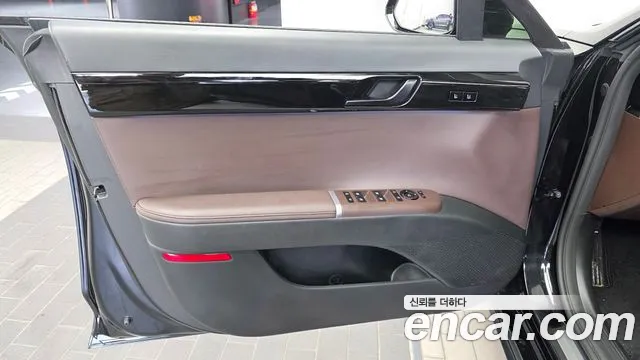 Hyundai Grandeur GN7 — Фото автомобиля 13