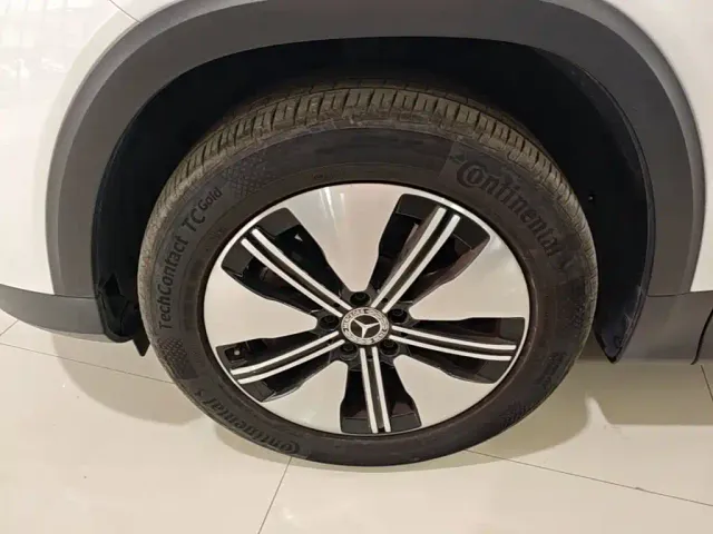 Mercedes-Benz EQB — Фото автомобиля 22