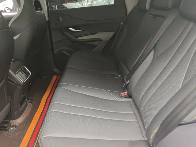 BYD Seal 05 DM-i — Фото автомобиля 16