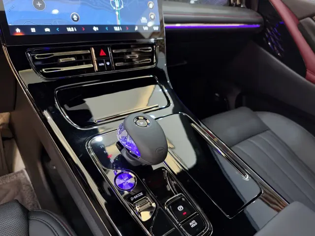 GAC Trumpchi M8 — Фото автомобиля 11