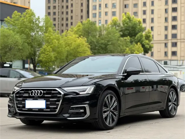 Фотография автомобиля — Audi A6L
