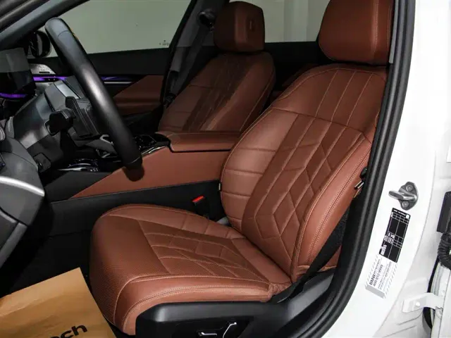 BMW 5 Series — Фото автомобиля 18