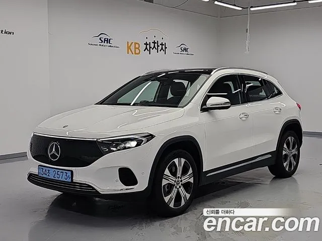 Mercedes-Benz EQA — Фото автомобиля 4