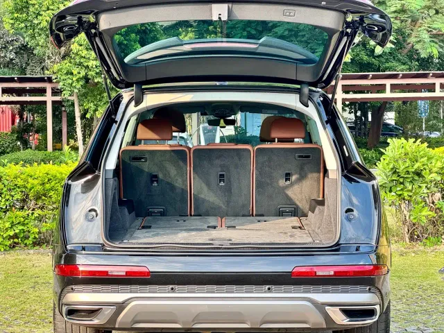 Audi Q7 — Фото автомобиля 12