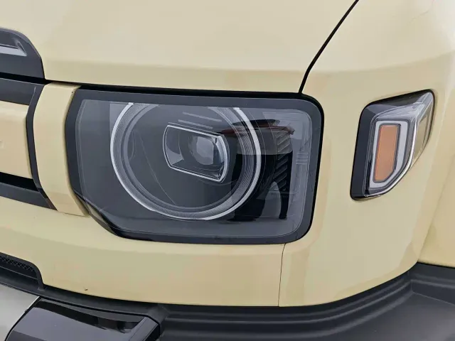 iCAR iCAR V27 2026 200KM AWD Falcon 500 — Фото автомобиля 8