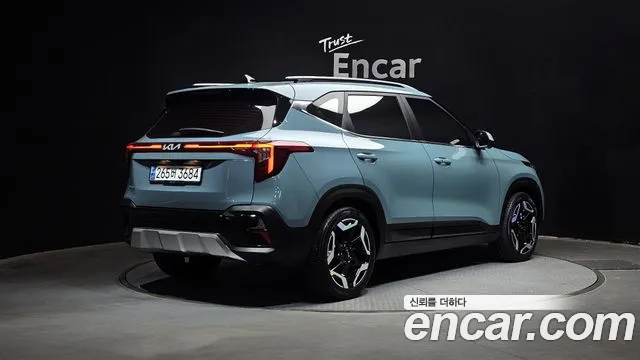 Kia Seltos Бензин 1.6 турбо 2WD — Фото автомобиля 2