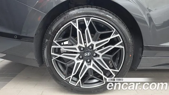 Hyundai Grandeur GN7 — Фото автомобиля 5