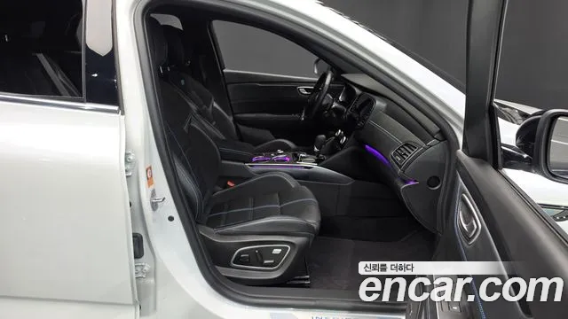 Renault Korea SM6 — Фото автомобиля 16