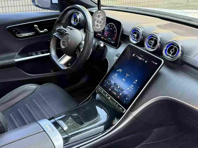 Mercedes-Benz C-Class — Фото автомобиля 7
