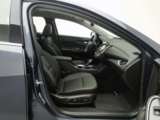 Chevrolet Malibu XL — Фото автомобиля 23