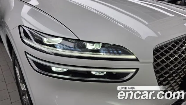 Genesis GV70 — Фото автомобиля 7