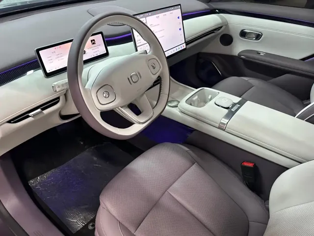Changan Qiyuan A06 — Фото автомобиля 6