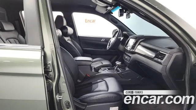KG_Mobility_Ssangyong Rexton Новый Rexton Sport Khan Дизель 2.2 4WD — Фото автомобиля 11