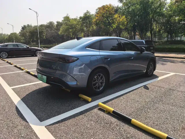 BYD Seal 06 — Фото автомобиля 5